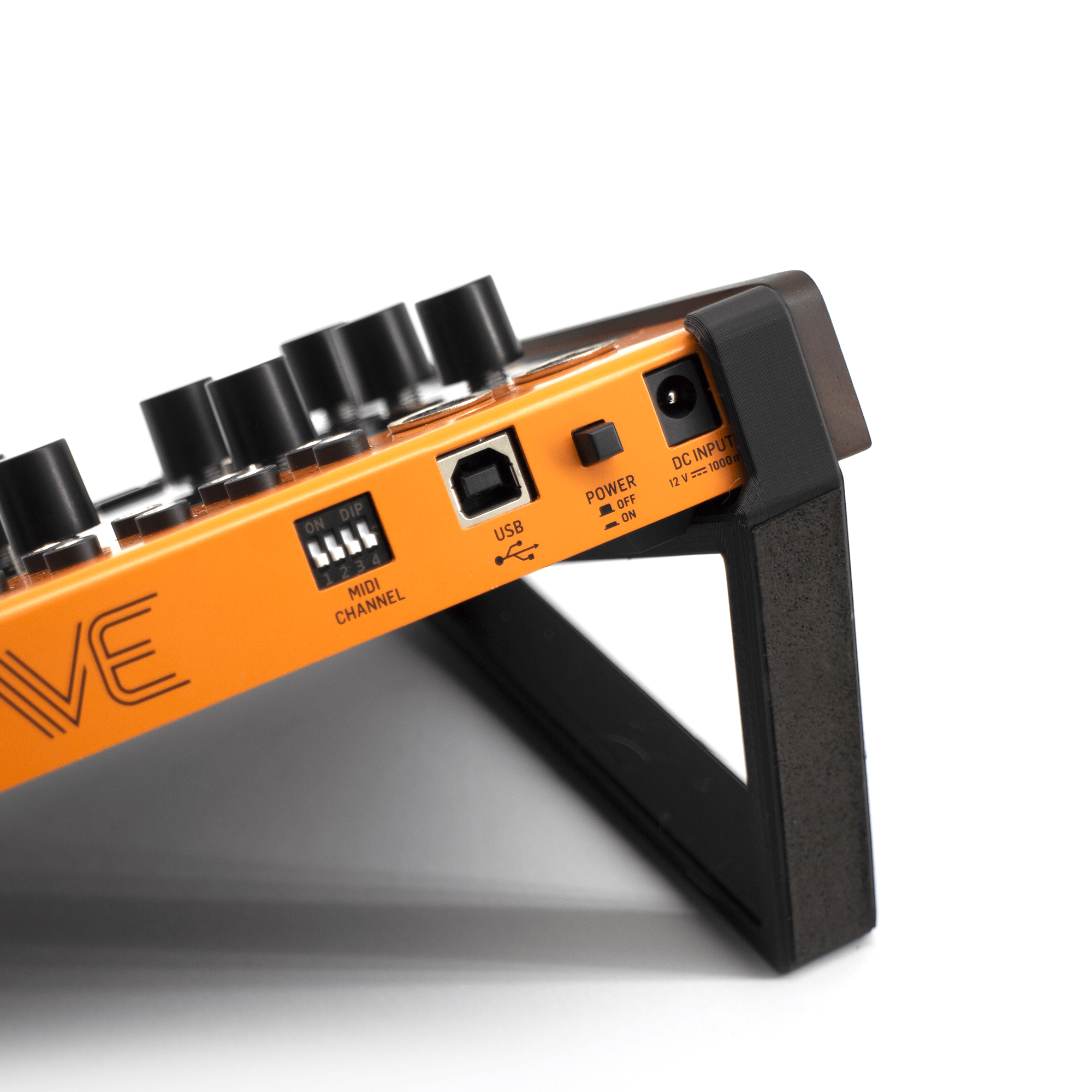Behringer Crave, Edge Stand
