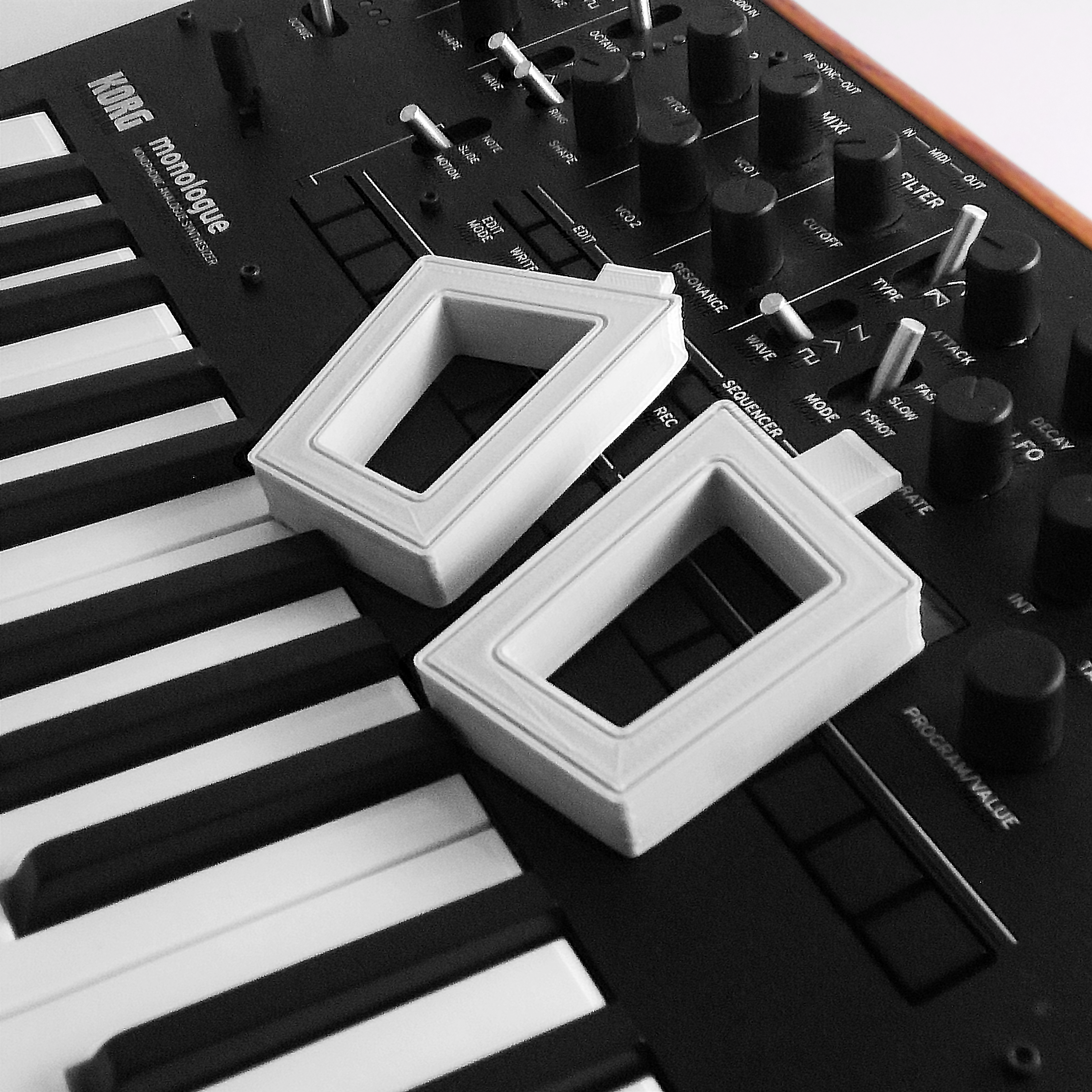 Korg Monologue Stand