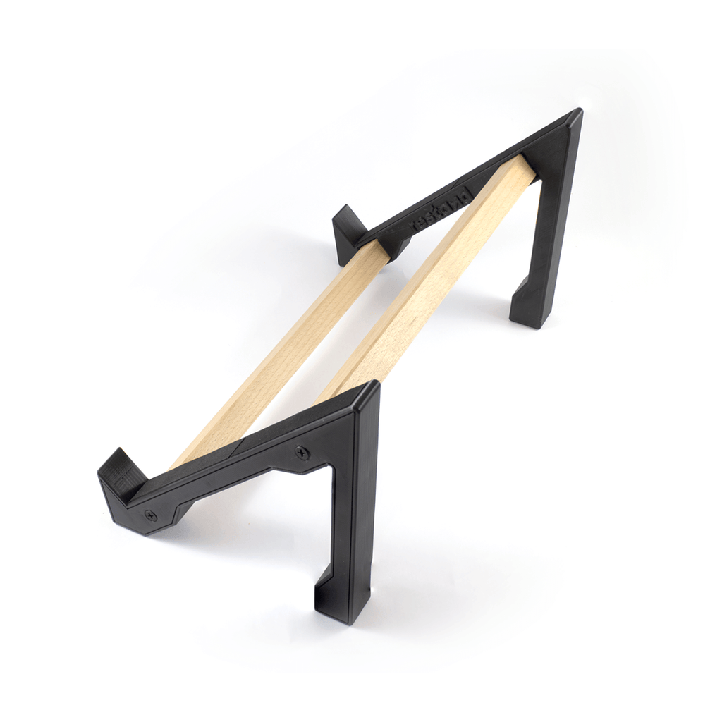 Novation Peak Stand